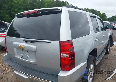 2013 Chevrolet Tahoe Ltz из США, поврежденный, VIN 1GNSKCE0XDR327432